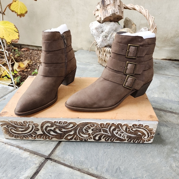 Western Chic Sole Society Buckled Suede Booties - Picture 10 of 15